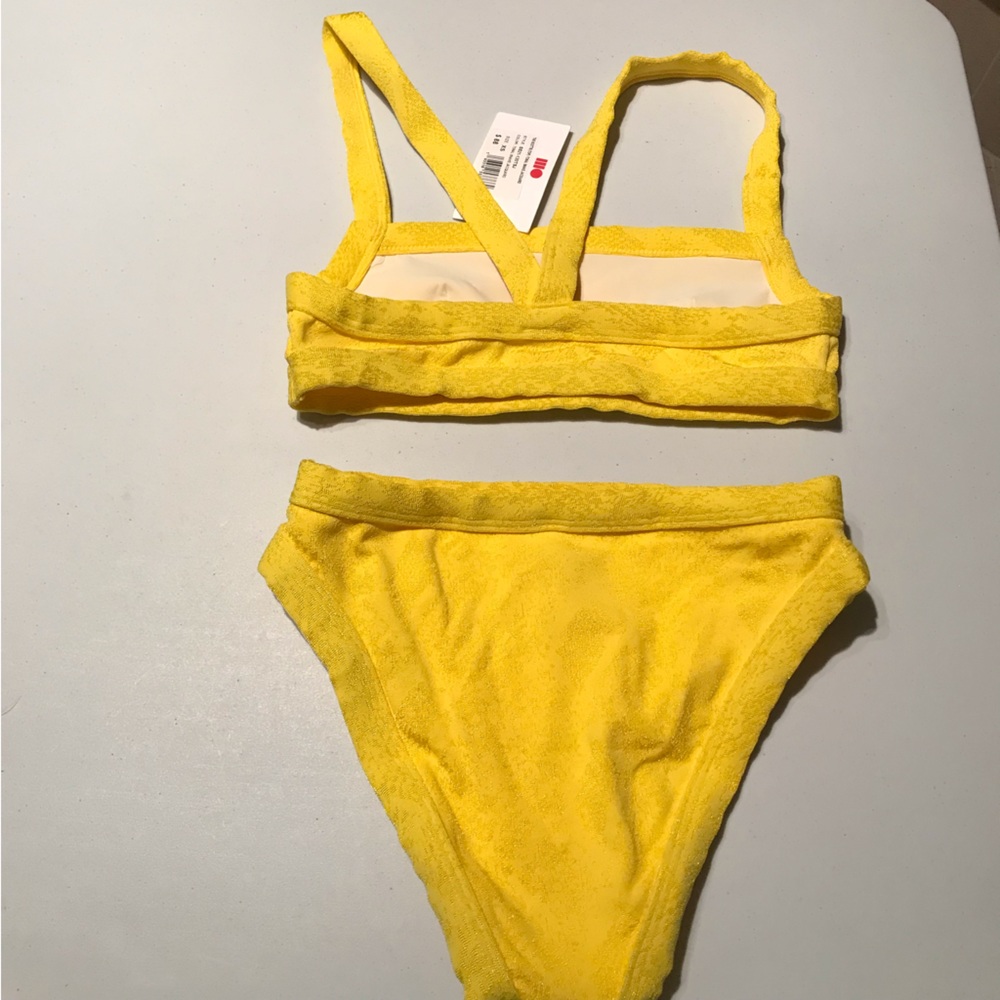 NWT Solid & Striped The Scottie Bikini in Tonal Snake Jacquard Yellow XS - Picture 8 of 13